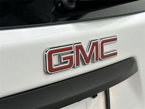 Used 2021 GMC Terrain SLE w/ Driver Convenience Package image 26