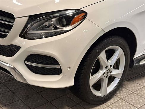Used 2018 Mercedes-Benz GLE 350 4MATIC image 10