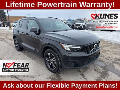 Used 2024 Volvo XC40 B5 Core