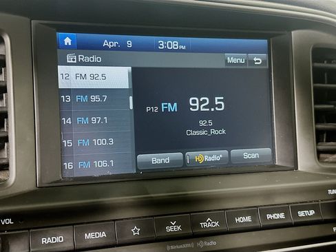 Used 2020 Hyundai Elantra SEL w/ Cargo Package (C1) image 21