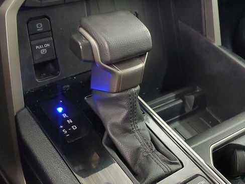 Used 2023 Toyota Tundra SR5 AWD/4WD image 31