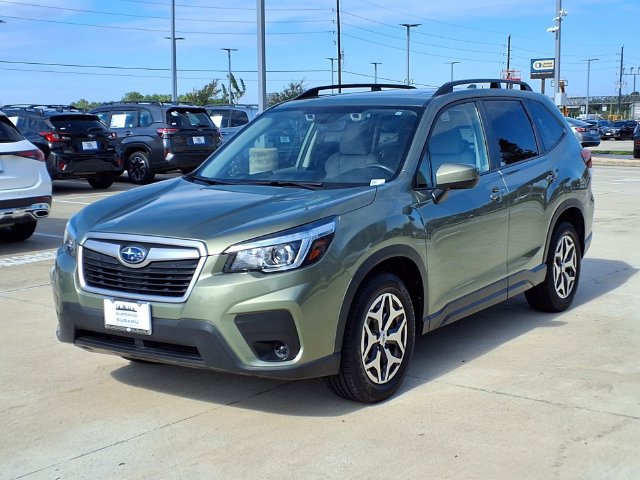 Used 2019 Subaru Forester Premium AWD/4WD image 3
