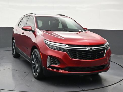Used 2023 Chevrolet Equinox RS w/ RS Leather Package FWD image 8