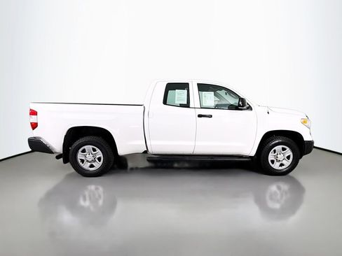 Used 2017 Toyota Tundra SR image 9