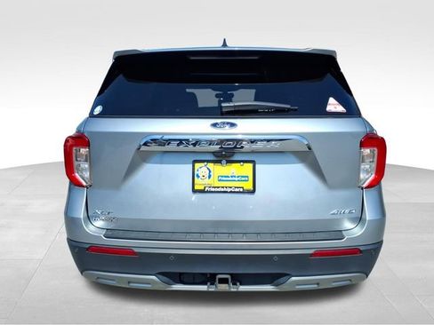 Certified 2023 Ford Explorer XLT w/ Equipment Group 202A AWD/4WD image 6