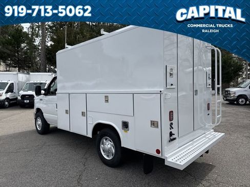 New 2025 Ford E-350 and Econoline 350 Super Duty w/ Power Equipment Group image 6