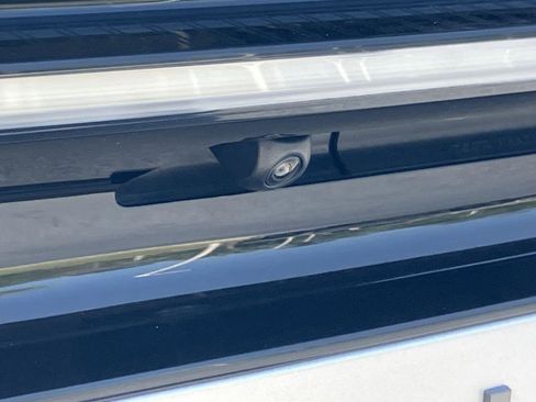 Used 2024 Toyota Prius Prime image 10