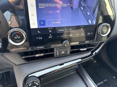 Certified 2024 Lexus NX 250 FWD w/ Towing Package (2000 Lbs) image 19