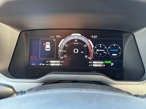 New 2026 Toyota Sequoia Platinum AWD/4WD image 32