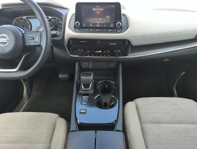 Certified 2021 Nissan Rogue SV FWD image 26