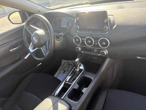 Used 2025 Nissan Sentra SR image 14