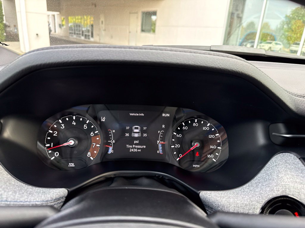 Used 2025 Jeep Compass Sport AWD/4WD image 35
