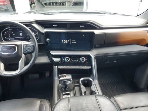 Used 2024 GMC Sierra 1500 Denali w/ Denali Reserve Package AWD/4WD image 14