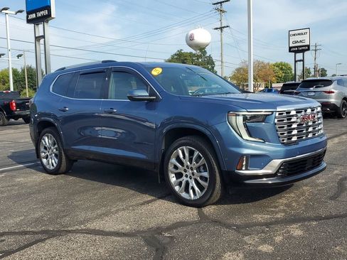 Used 2025 GMC Acadia Denali w/ Super Cruise Package AWD/4WD image 3