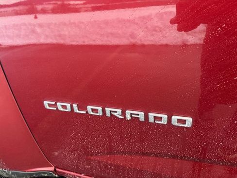 Used 2021 Chevrolet Colorado W/T w/ Custom Special Edition image 33