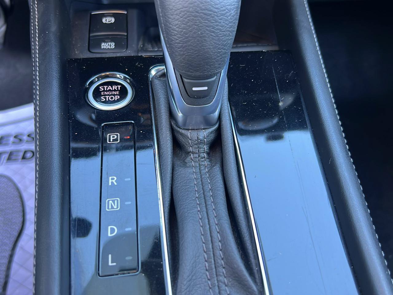 Used 2021 Nissan Kicks SV FWD image 21