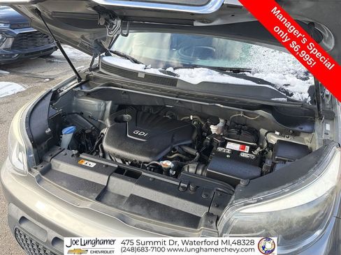 Used 2016 Kia Soul w/ Convenience Package FWD image 29