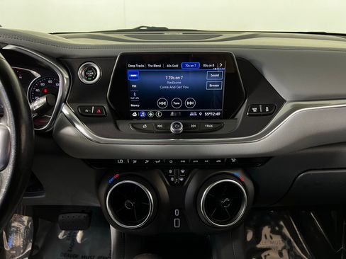Used 2020 Chevrolet Blazer LT image 14