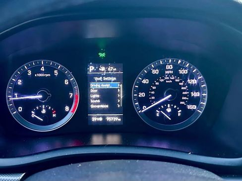 Used 2019 Hyundai Sonata SEL image 12