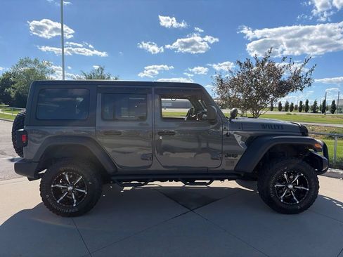 Used 2021 Jeep Wrangler Unlimited Sport AWD/4WD image 15