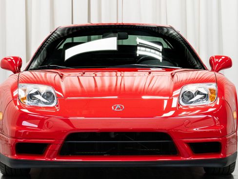 Used 2005 Acura NSX T image 4
