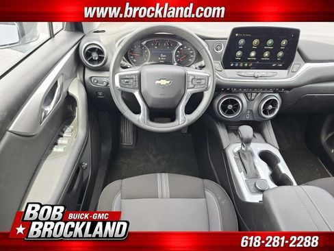 Used 2024 Chevrolet Blazer LT w/ Convenience Package FWD image 10