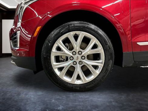 Used 2020 Cadillac XT5 Premium Luxury FWD image 34