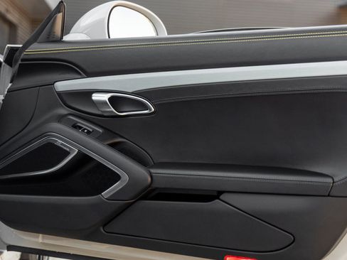 Certified 2019 Porsche 911 Turbo S image 34