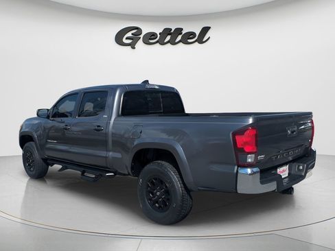 Certified 2020 Toyota Tacoma SR5 image 7