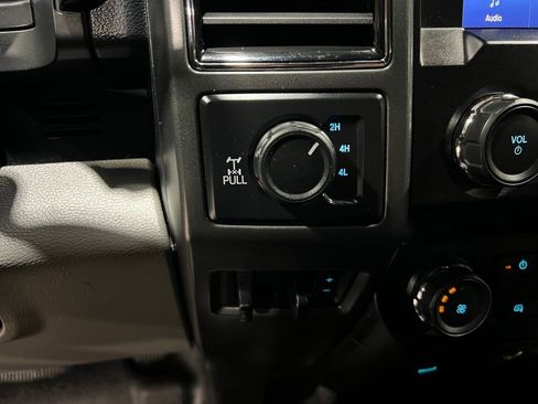 Used 2020 Ford F350 XLT image 30