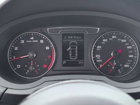 Used 2018 Audi Q3 2.0T Premium w/ Convenience Package AWD/4WD image 13