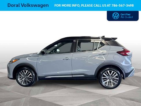 Used 2023 Nissan Kicks SR w/ SR Premium Package image 5