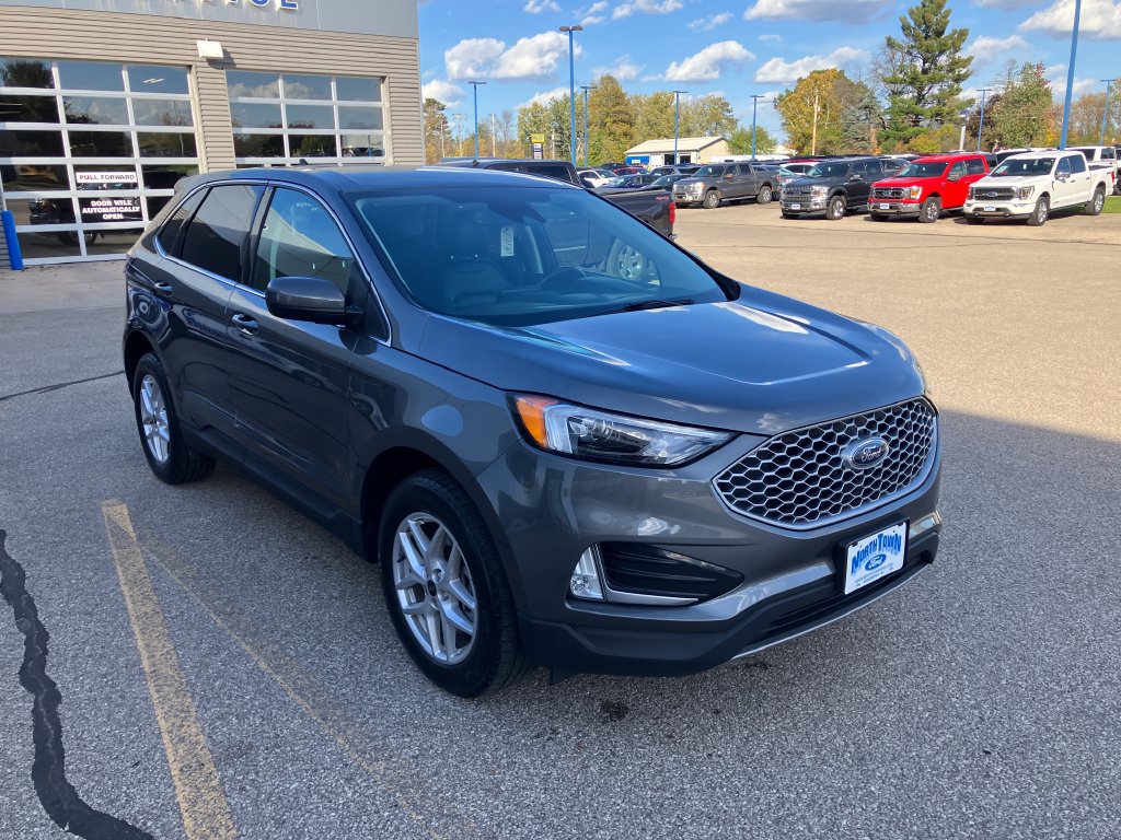 Used 2024 Ford Edge SEL w/ Convenience Package AWD/4WD image 5