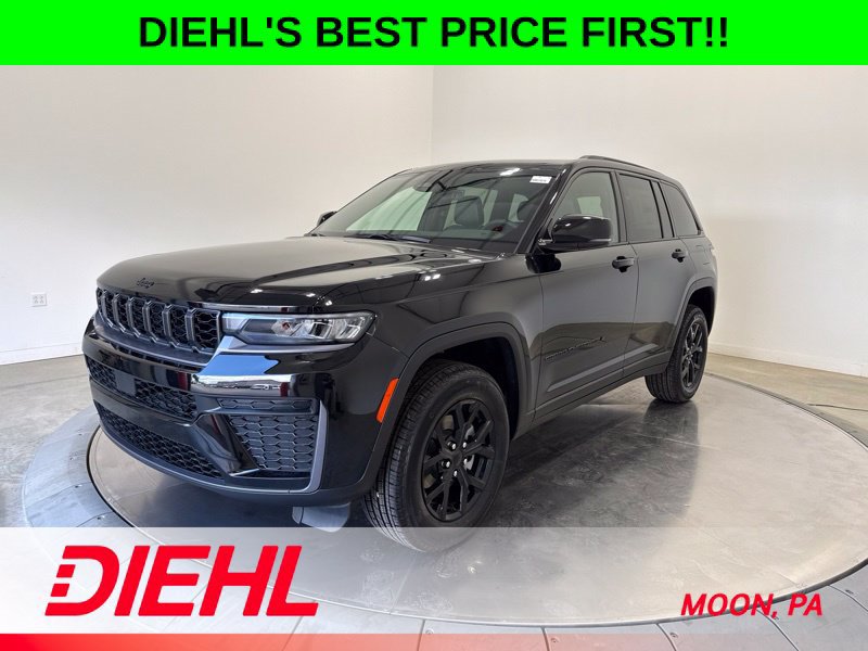New 2026 Jeep Grand Cherokee Altitude AWD/4WD image 3
