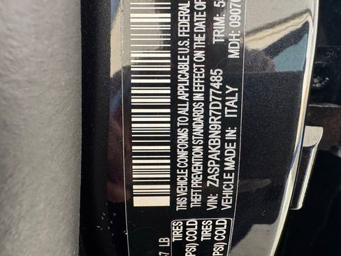 New 2024 Alfa Romeo Stelvio Veloce image 29