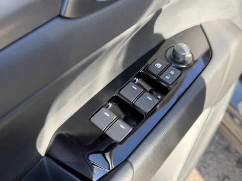 New 2025 MAZDA CX-5 AWD 2.5 S w/ Select Package image 9