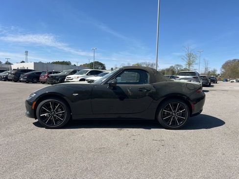 New 2026 MAZDA MX-5 Miata Grand Touring RWD image 3