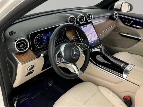 Certified 2023 Mercedes-Benz GLC 300 4MATIC image 17