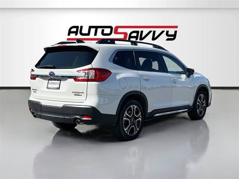 Used 2024 Subaru Ascent Limited w/ Technology Package image 7