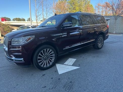 Used 2019 Lincoln Navigator L Reserve w/ Cargo Package image 4