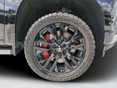 Used 2022 Chevrolet Silverado 1500 High Country AWD/4WD image 10