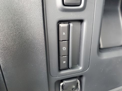 New 2026 Lincoln Navigator L Reserve AWD/4WD image 34