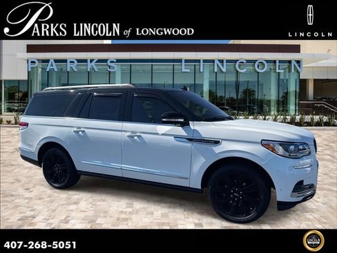 Used 2022 Lincoln Navigator L Black Label image 1