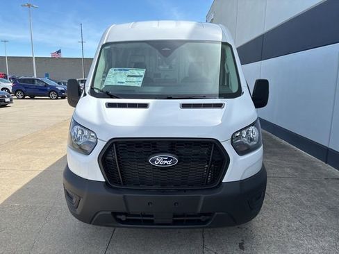 New 2026 Ford Transit 250 148 Medium Roof RWD image 8