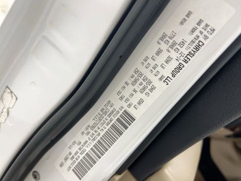 Used 2015 Dodge Durango Limited w/ Premium Group image 30