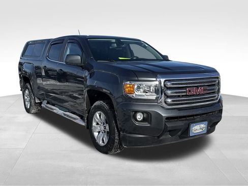Used 2016 GMC Canyon SLE image 4
