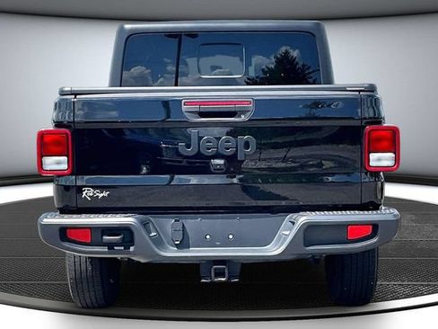 Used 2023 Jeep Gladiator Sport AWD/4WD image 5