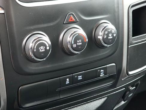 Used 2024 RAM 1500 Classic Warlock AWD/4WD image 30