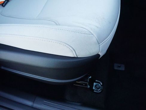 New 2026 Hyundai Tucson SE image 25