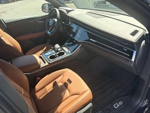 Used 2025 Audi Q8 Premium Plus AWD/4WD image 18